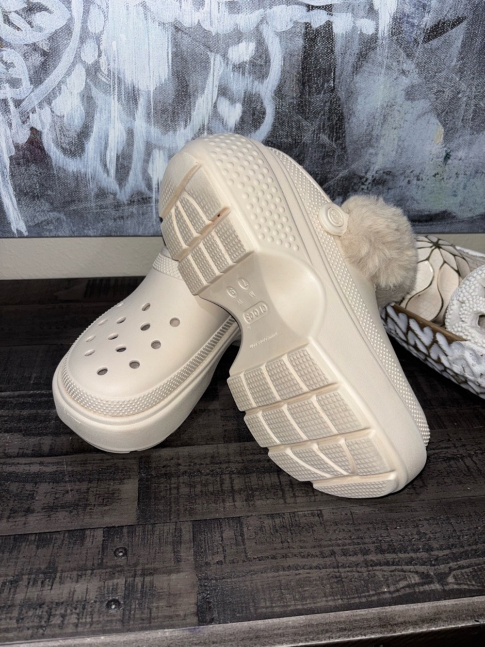 Crocs Women's Stomp Lined Clogs SZ9 - Picture 6 of 14